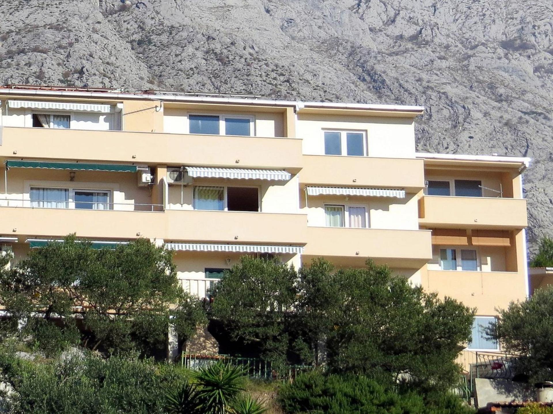 Apartments Marijo Baška Voda Buitenkant foto