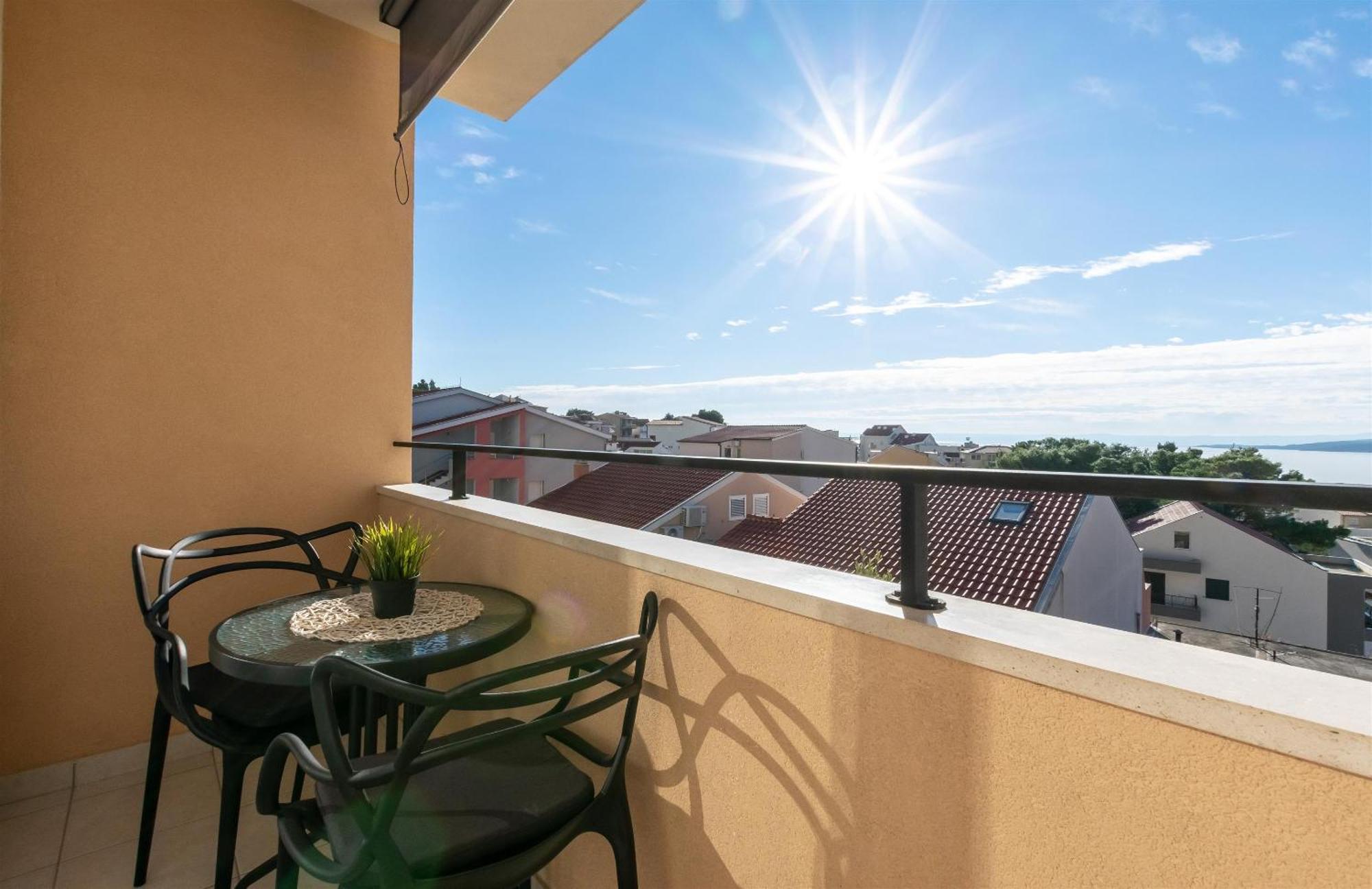Apartments Marijo Baška Voda Buitenkant foto